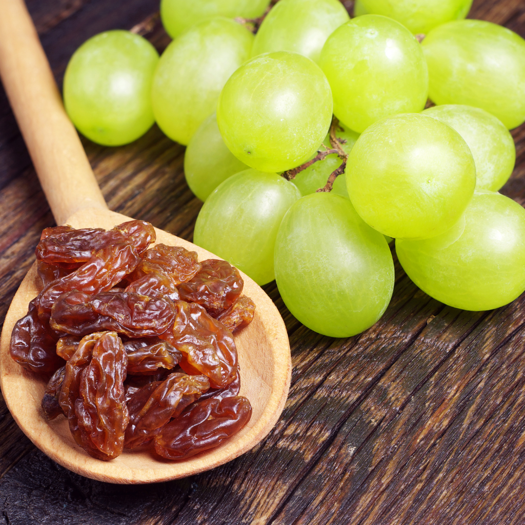 Le raisin et raisin sec